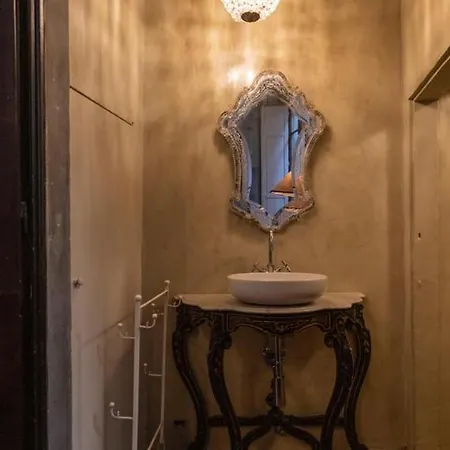 Renaissance Palace Noble Floor * Florence